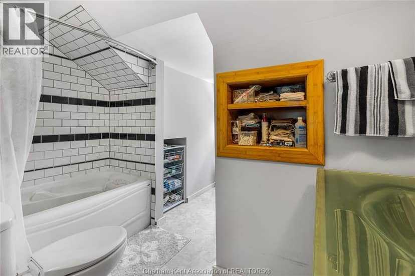 97 Victoria Avenue — photo 19 of 36