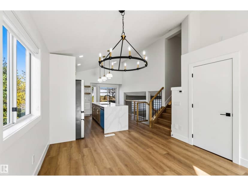 343 Jillings Cr NW — photo 11 of 40