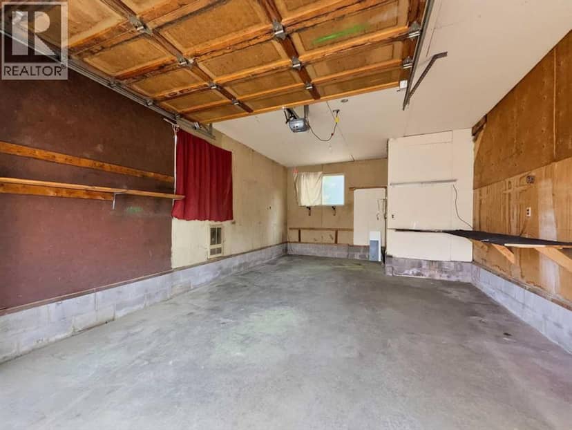 207 Deer Ridge Way SE, Calgary, photo 4