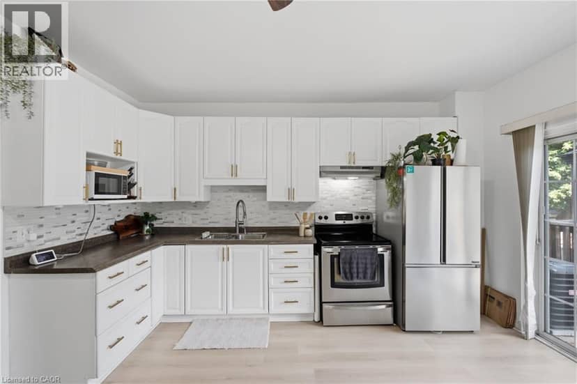 126 NIAGARA Street — photo 16 of 40