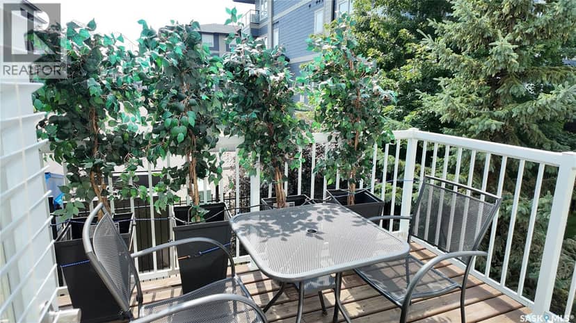 409 212 Willis CRESCENT — photo 15 of 15