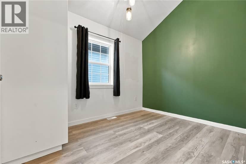 323 1st STREET E — photo 18 of 40
