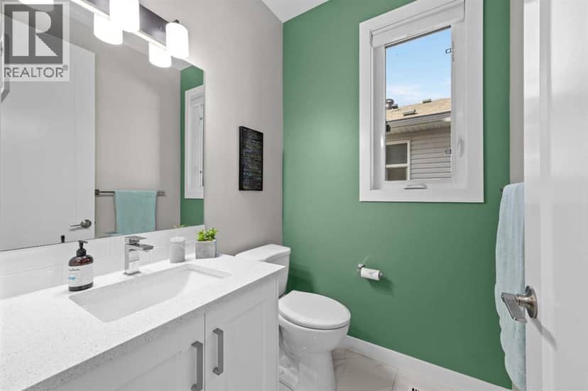 1075 Stevens Place — photo 18 of 40