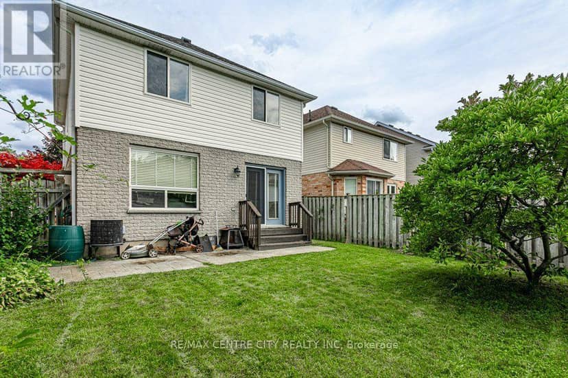 320 Rossmore Court — photo 26 of 36