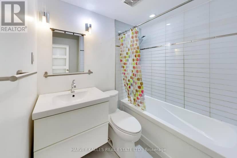 80 Sherwood Forest Drive — photo 16 of 40