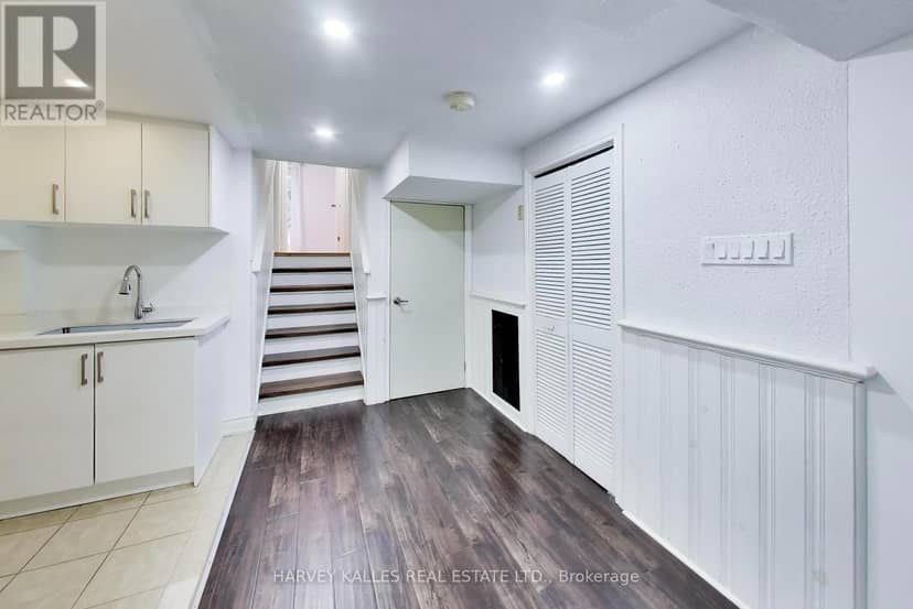 80 Sherwood Forest Drive — photo 29 of 40
