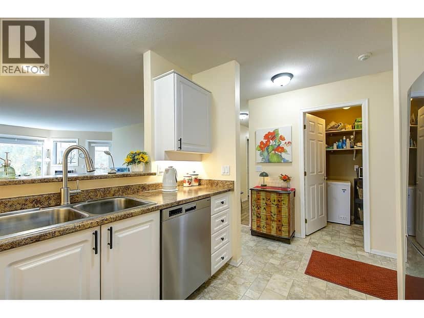 3283 Casorso Road Unit# 108 — photo 13 of 39