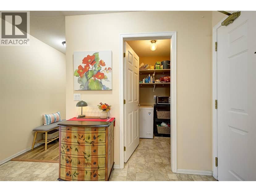3283 Casorso Road Unit# 108 — photo 32 of 39