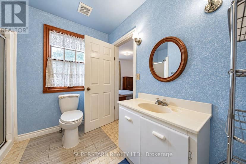 17450 Bathurst Street — photo 26 of 36