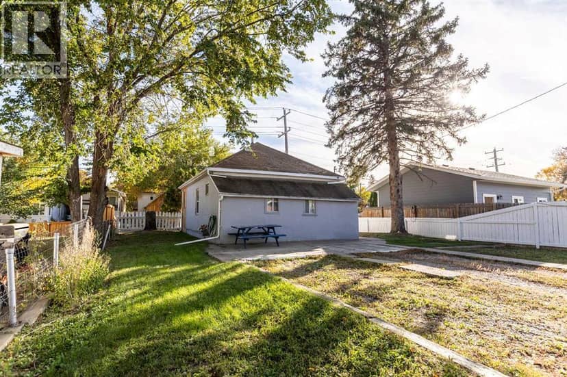 1114 Bridge Street SE — photo 29 of 37