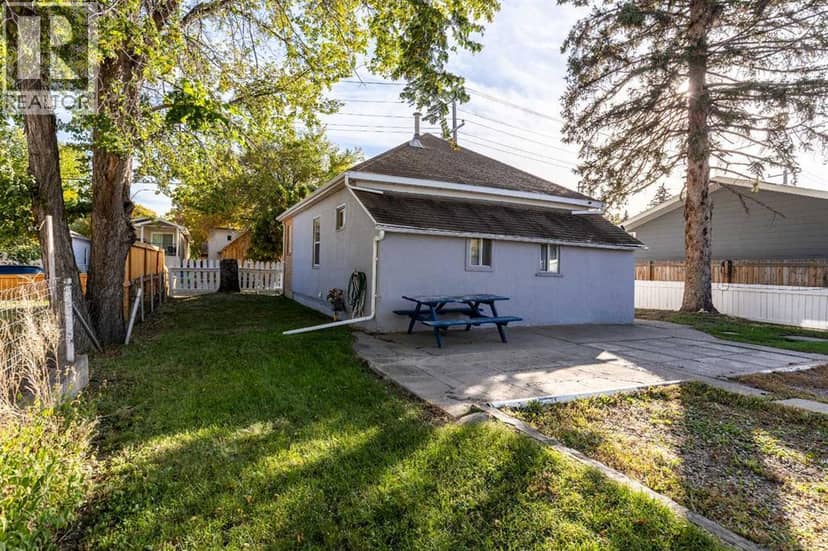 1114 Bridge Street SE — photo 30 of 37