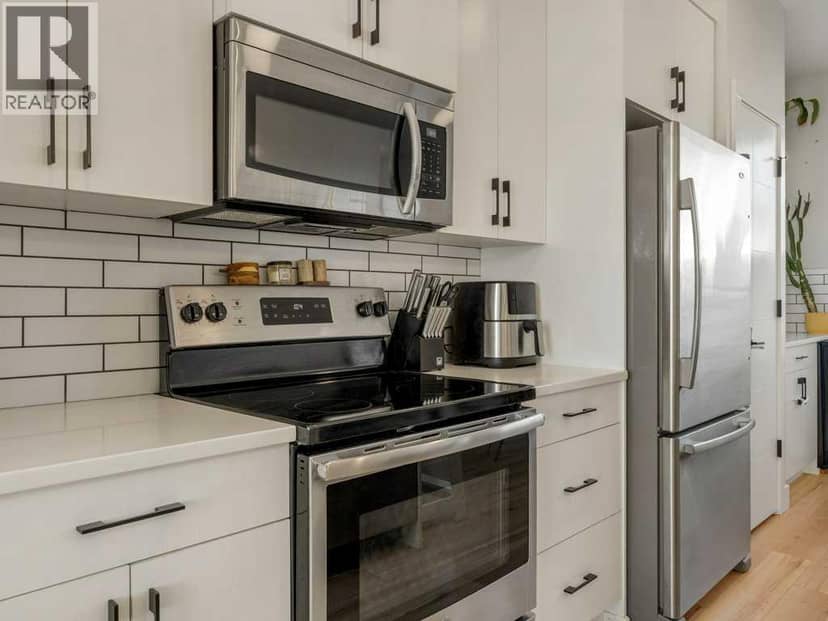 4531 Fairmont Gate S — photo 13 of 40