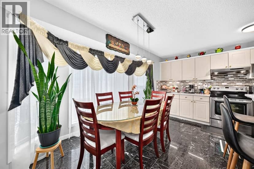 159 Erin Grove SE — photo 12 of 40
