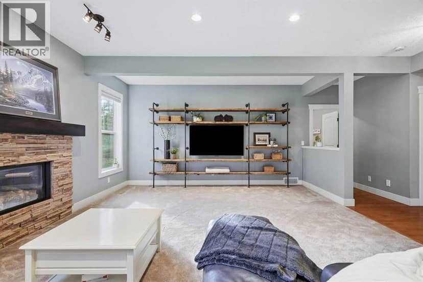 79 Hawk's Landing Drive — photo 16 of 40