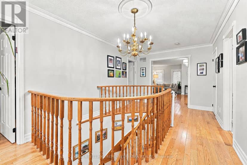 63 Oatlands Crescent — photo 20 of 40