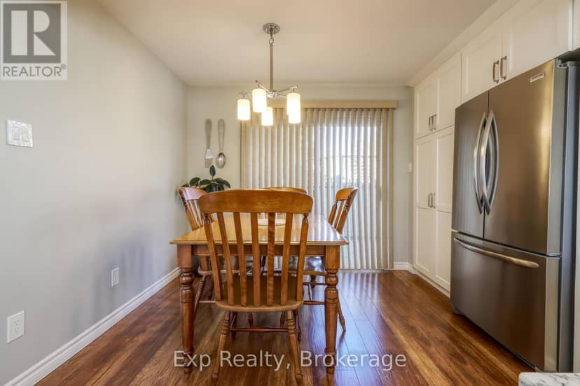 247 Lakeshore Drive — photo 17 of 40