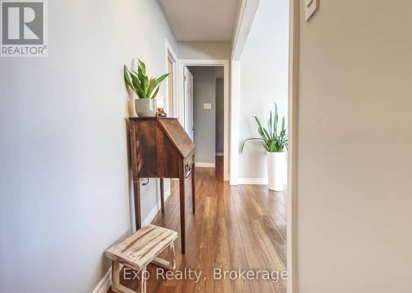 247 Lakeshore Drive — photo 29 of 40