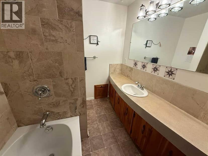 139 Cheviot Drive — photo 14 of 28