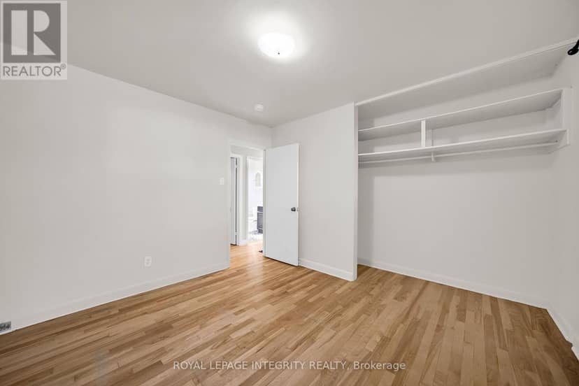 2408 Drury Lane — photo 21 of 40