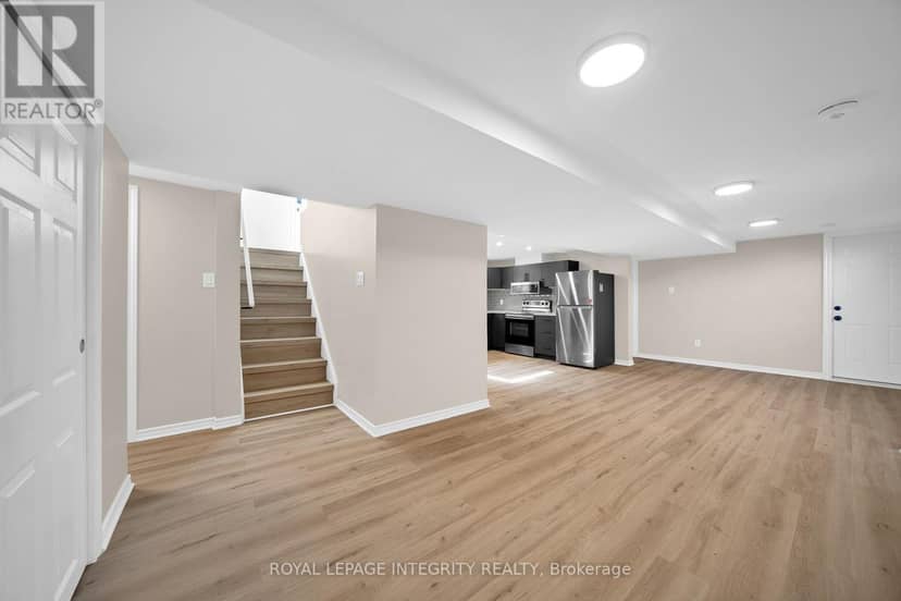 2408 Drury Lane — photo 33 of 40