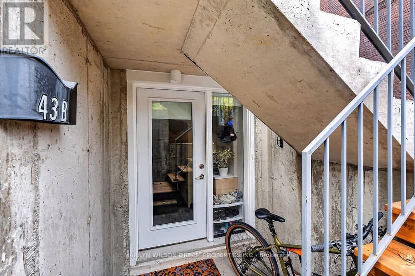43 Stirling Avenue — photo 33 of 40