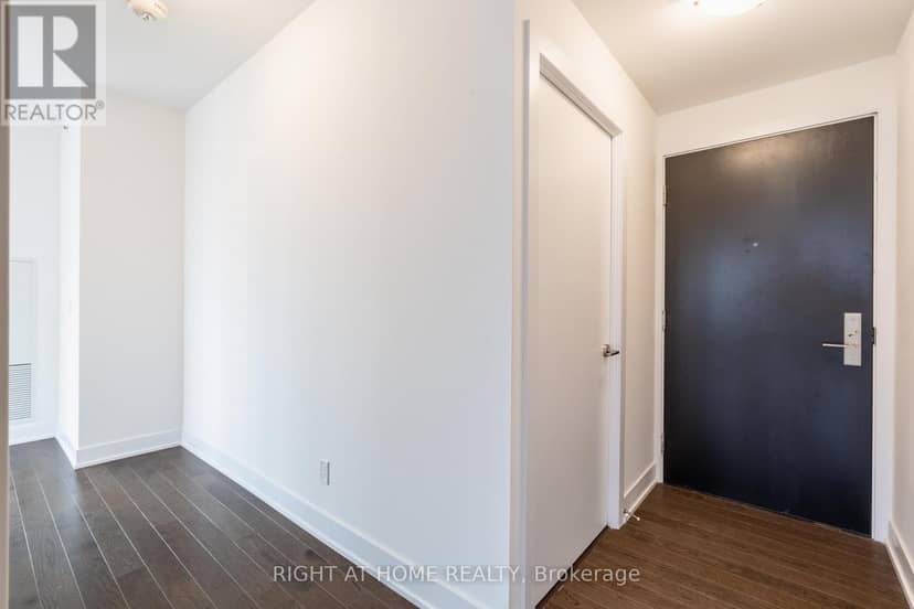 1307 - 181 Bedford Road — photo 3 of 25