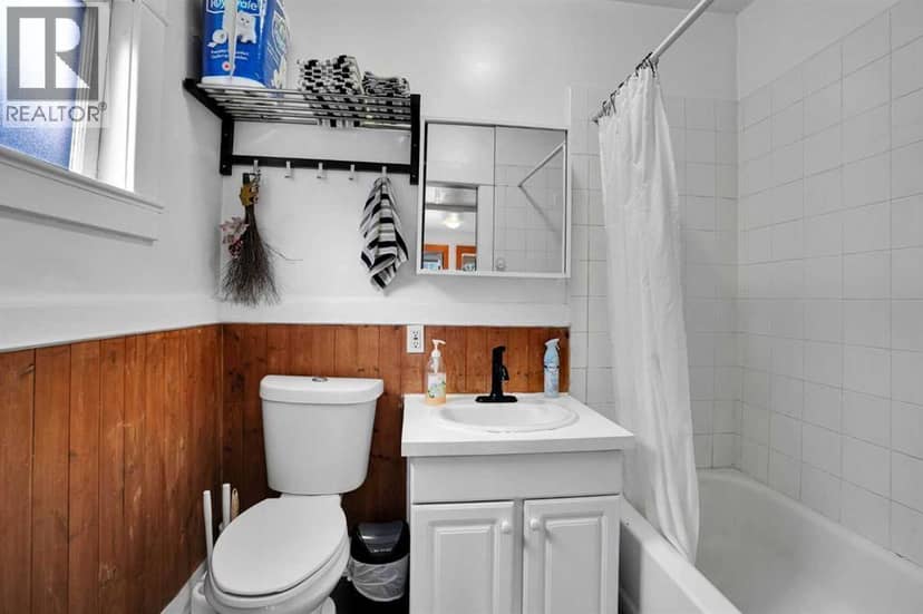 1611 2A Street NW — photo 16 of 28