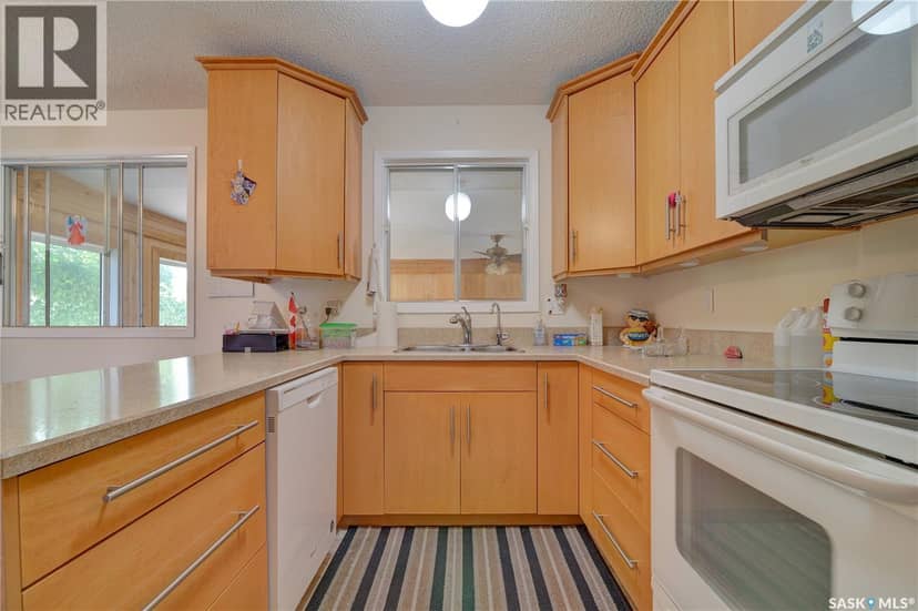 3003 Doan DRIVE — photo 7 of 40