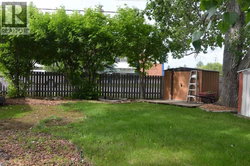 5259 51 Street — photo 20 of 24