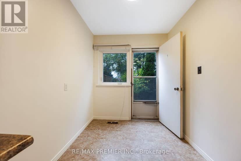 Unit 5 - 3 Kendleton Drive — photo 27 of 40