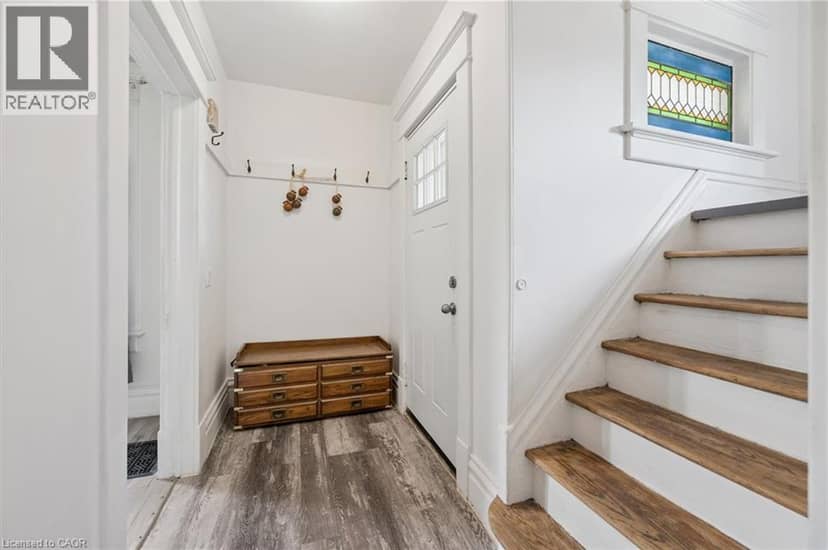 99 CEDAR Street — photo 6 of 33