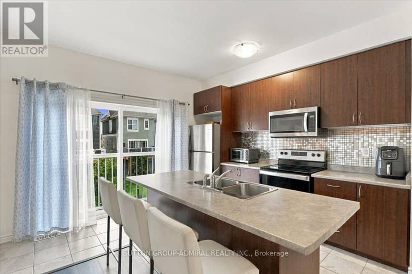 24 Hills Thistle Drive, Wasaga Beach, photo 7