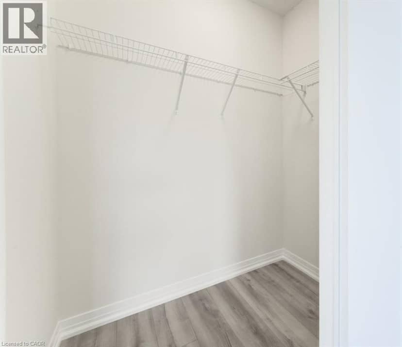 686 BENNINGER Drive — photo 28 of 29