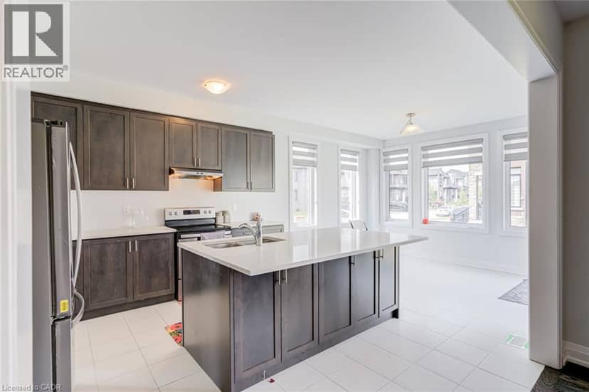 1439 UPPER THAMES Drive — photo 18 of 40