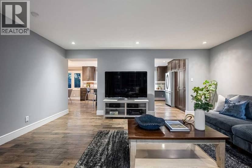 216 Lake Erie Place SE, Calgary, photo 6