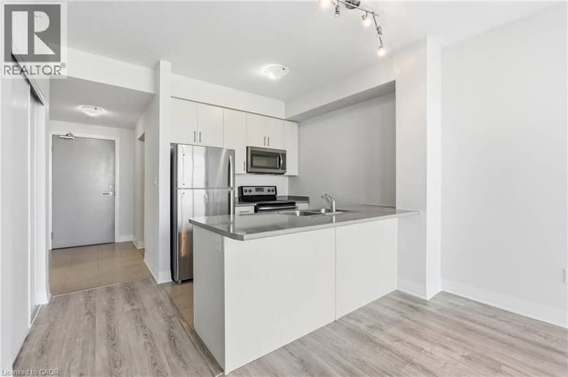 10 CONCORD Place Unit# 304 — photo 11 of 40