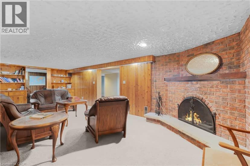 1645 KING Street N — photo 28 of 40