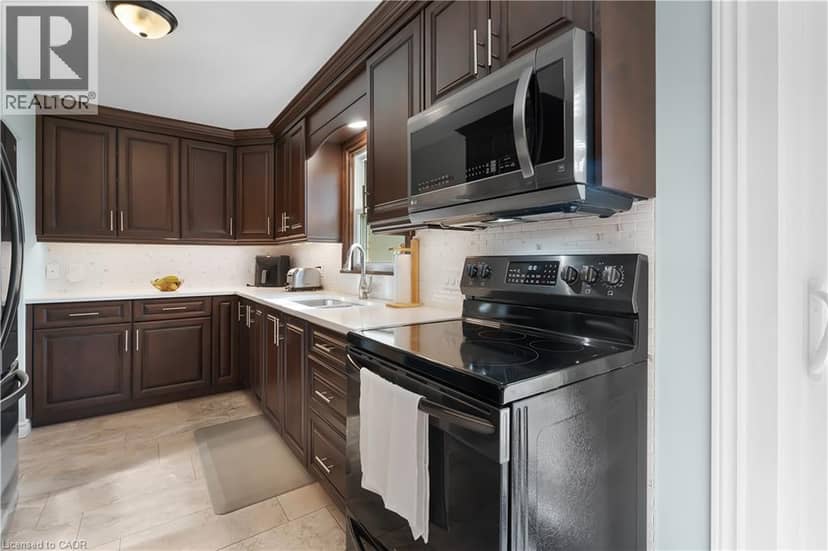 1645 KING Street N, St. Jacobs, photo 6