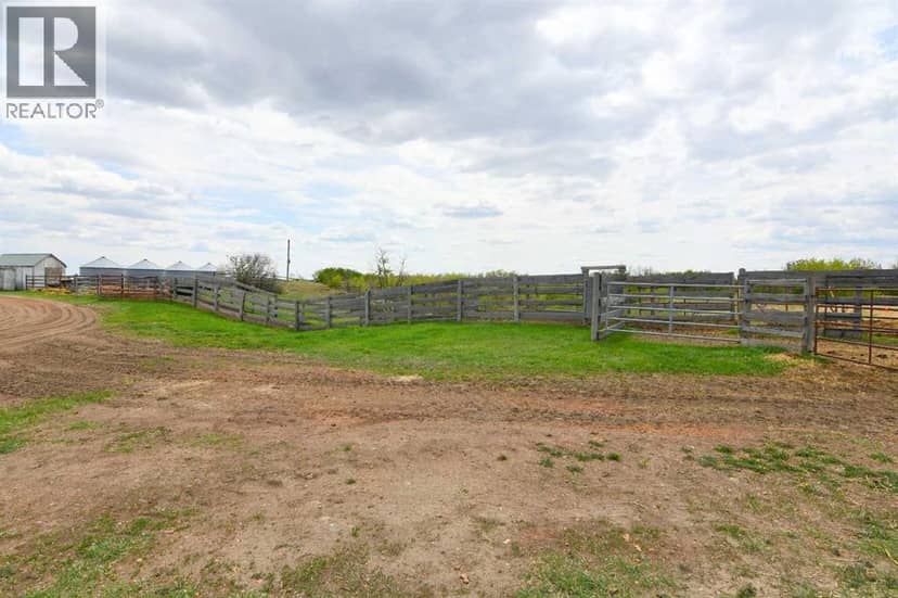 14123 Township Road 404 — photo 11 of 40