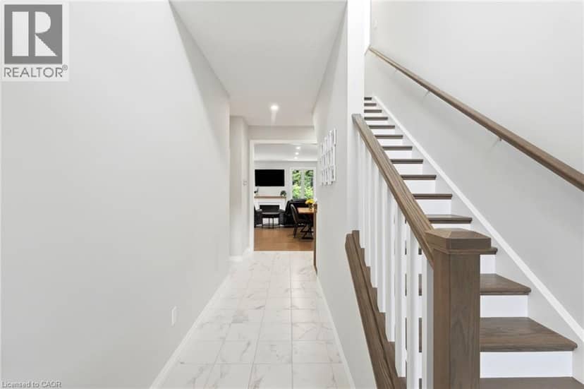 39 DUNNING Way — photo 4 of 40