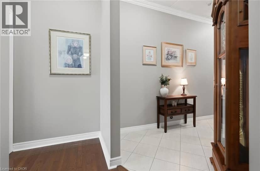 2085 AMHERST HEIGHTS Drive Unit# 613 — photo 7 of 40