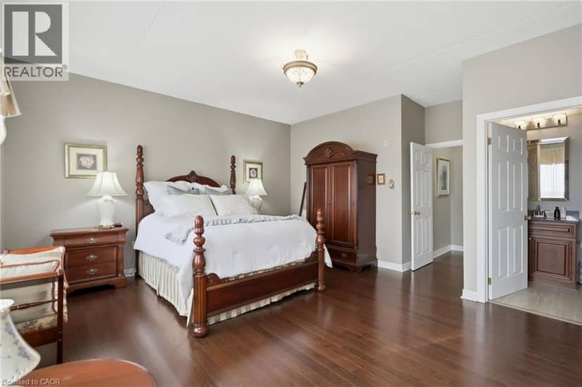 2085 AMHERST HEIGHTS Drive Unit# 613 — photo 11 of 40