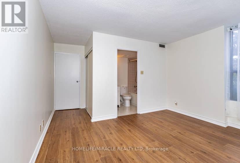 102 - 8 Silver Bell Grove — photo 20 of 38