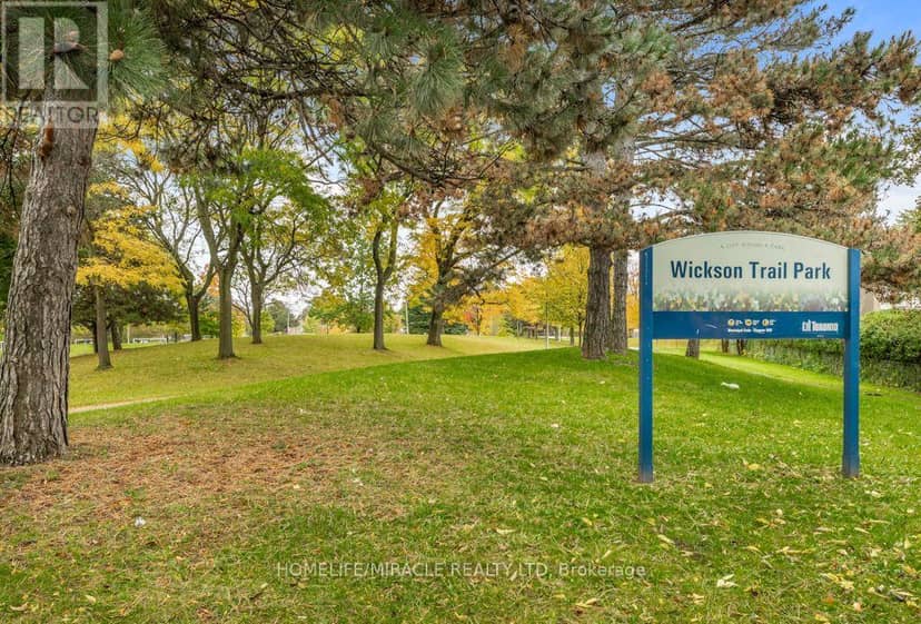 102 - 8 Silver Bell Grove — photo 36 of 38