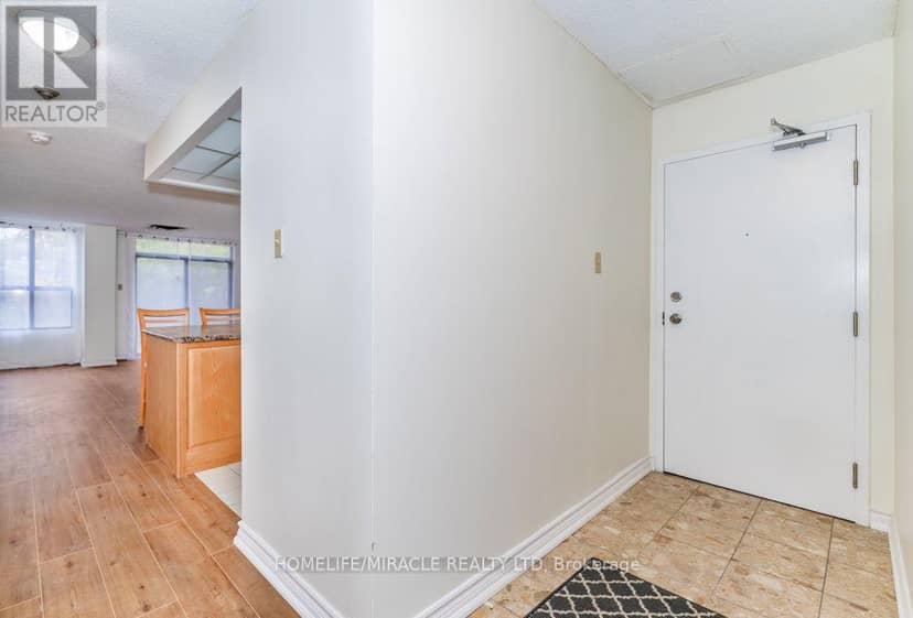 102 - 8 Silver Bell Grove, Toronto, photo 6