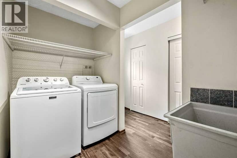 149 WOODHAVEN Drive — photo 13 of 40