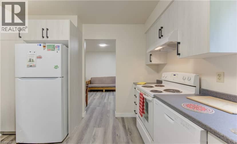 113 CHURCHILL Street — photo 10 of 30