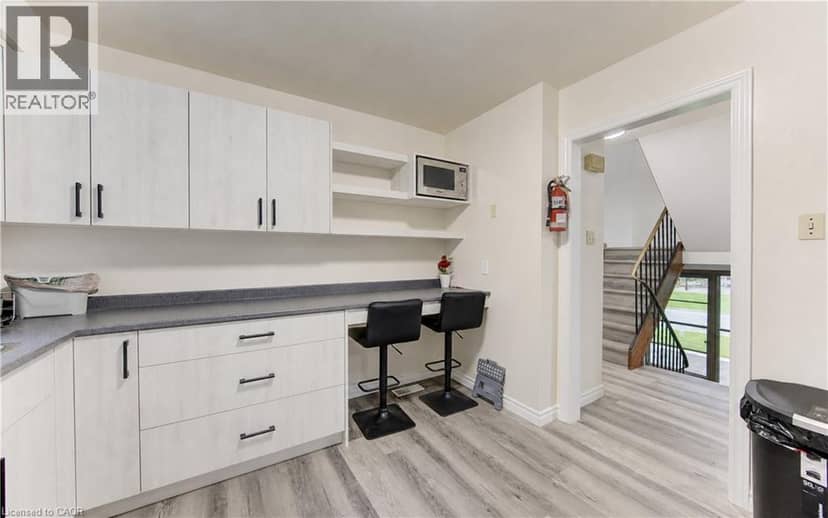 113 CHURCHILL Street, Waterloo, photo 8