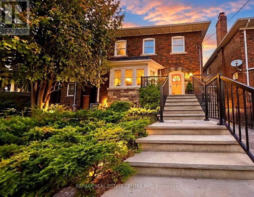 194 Lawrence Avenue E, Toronto