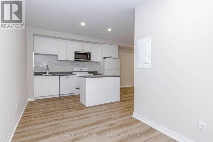 206 - 50 Herrick Avenue — photo 14 of 40